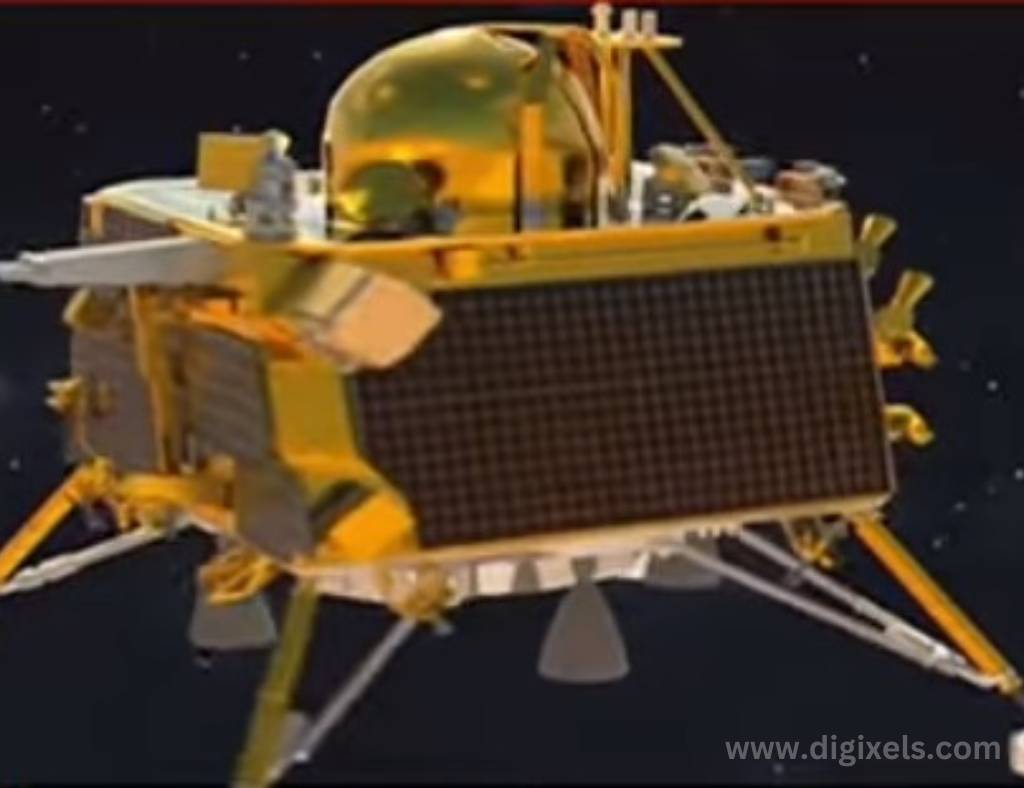 Chandrayaan 3 images, clear footage of chandrayaan 3 in the space, ready to lend on the Moon.